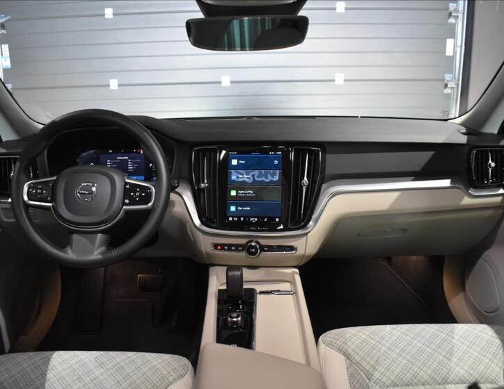 Volvo V60 15