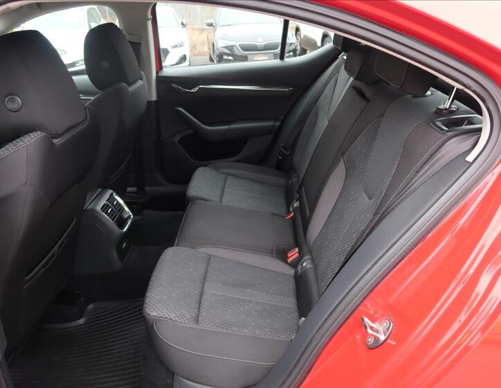 Škoda Octavia 17
