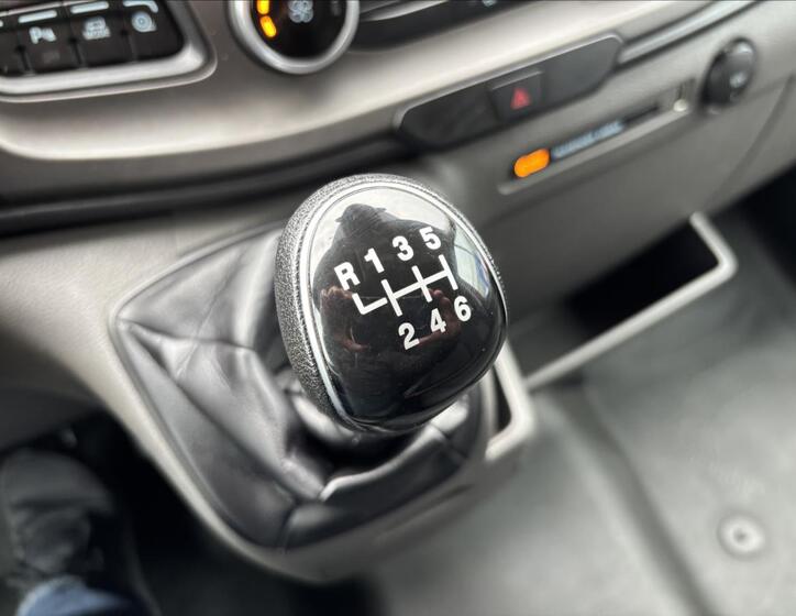 Ford Transit 32