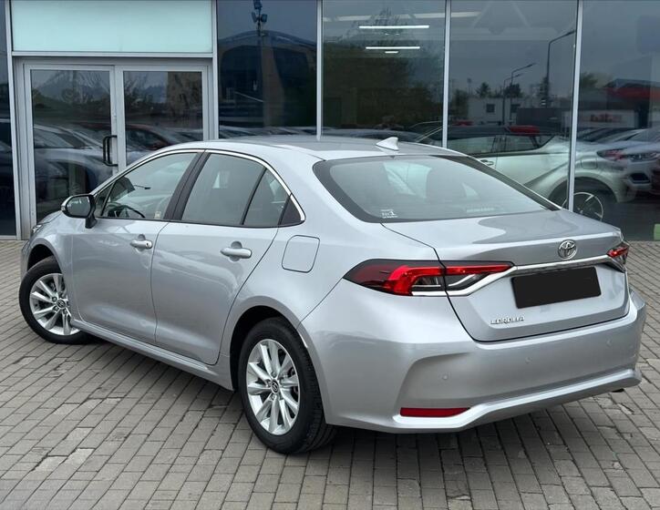 Toyota Corolla 5