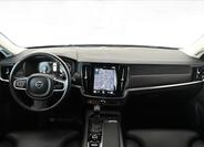 Volvo V90 11