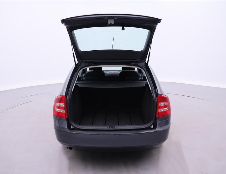 Škoda Octavia 9
