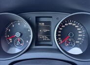 Volkswagen Golf 32