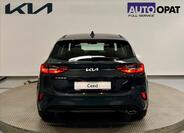 KIA Ceed 4