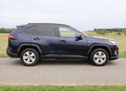 Toyota RAV4 6