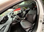 Peugeot 2008 13