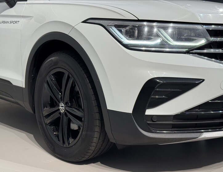 Volkswagen Tiguan 4