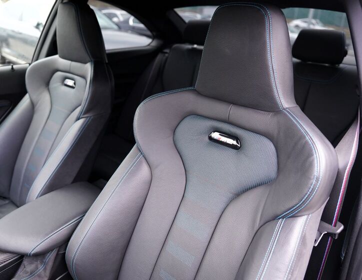 BMW M2 25