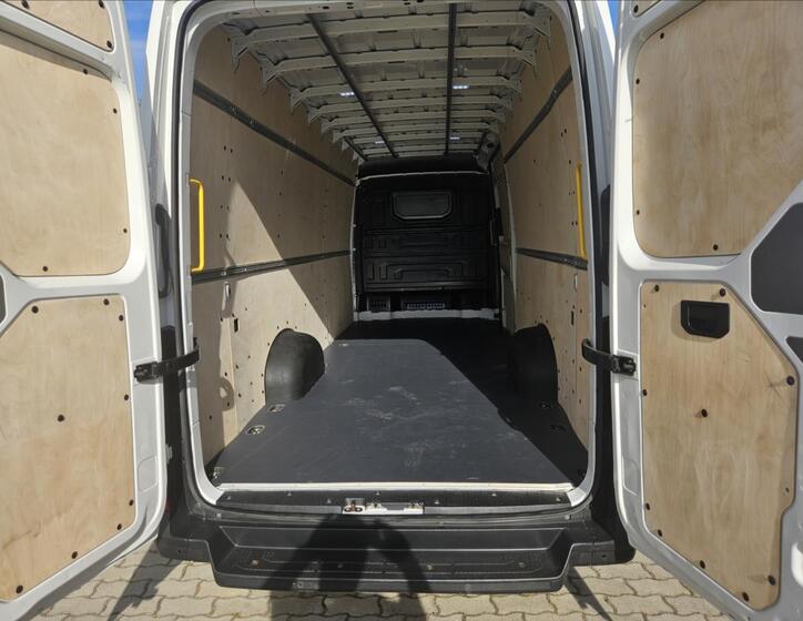 Volkswagen Crafter 4