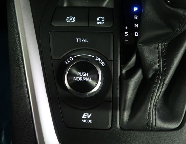 Toyota RAV4 30
