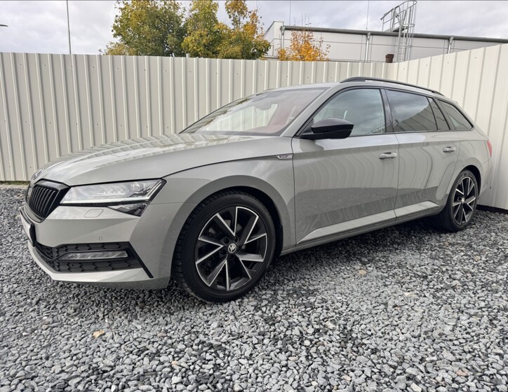 Škoda Superb 3