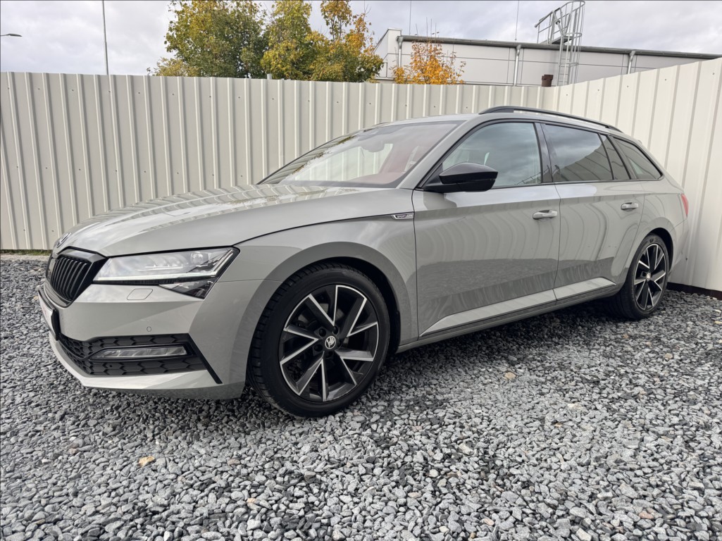 Škoda Superb