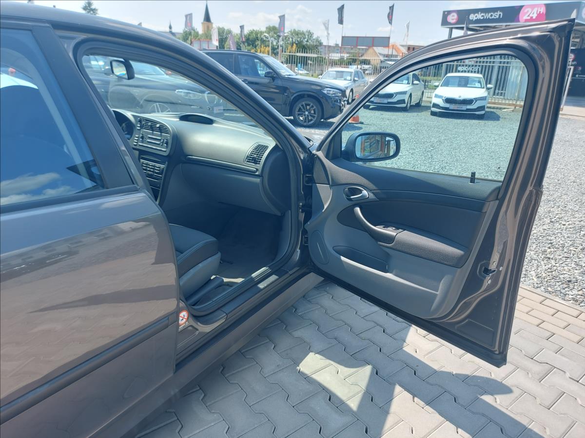 Saab 9-3