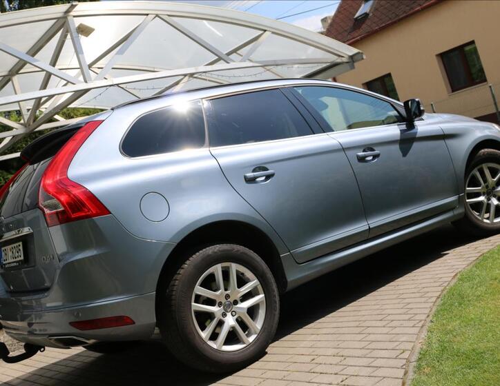 Volvo XC60 10