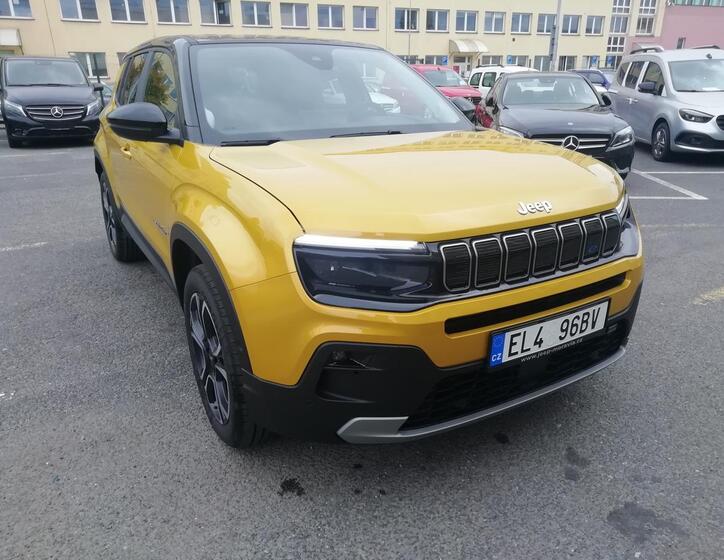 Jeep Avenger 3