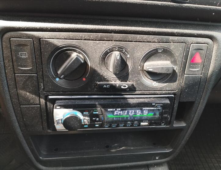 Volkswagen Passat 10