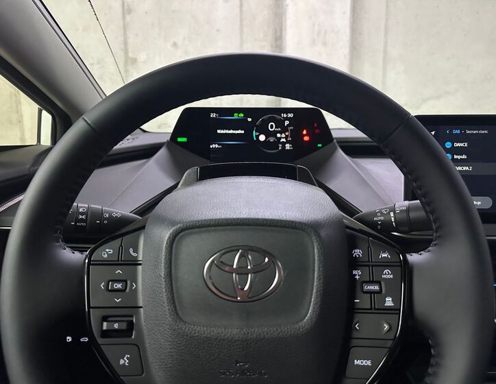 Toyota Prius 14