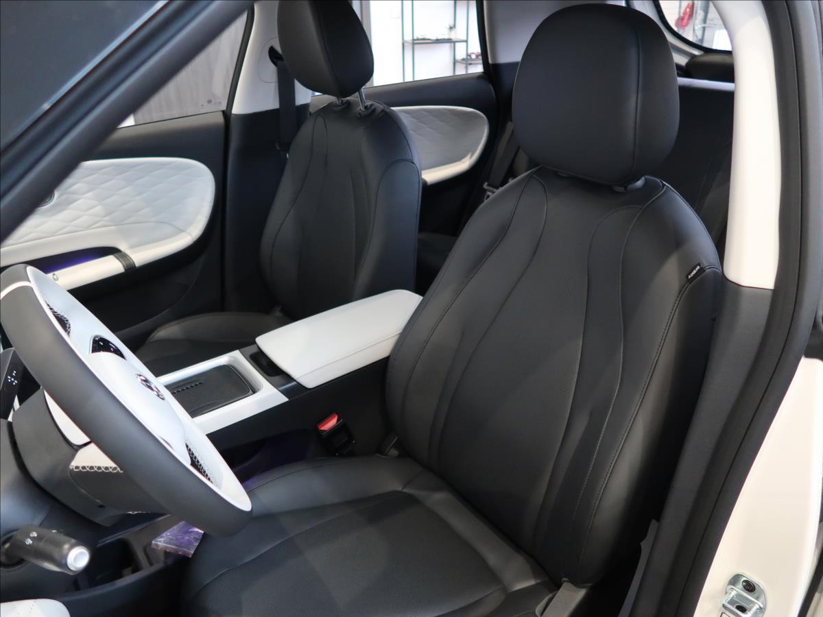 Dongfeng Box