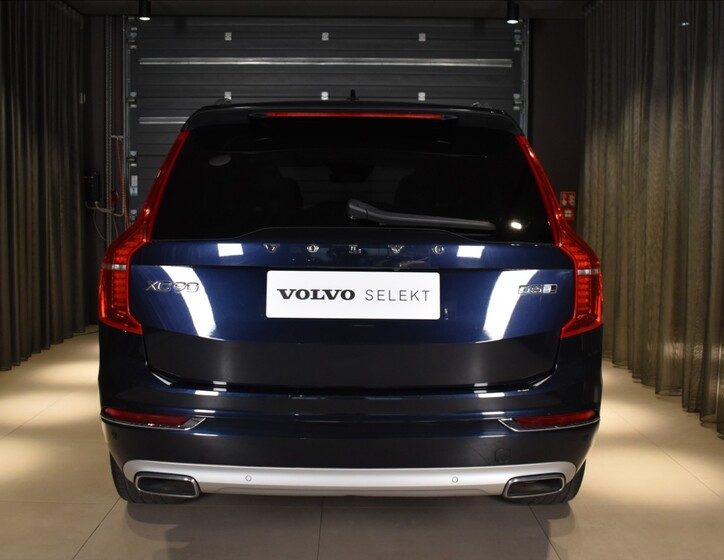 Volvo XC90 5