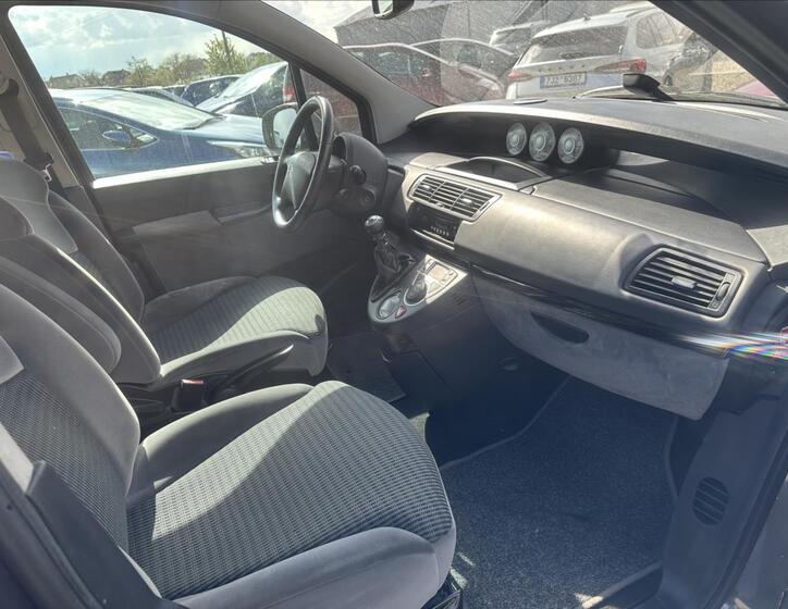 Citroën C8 22