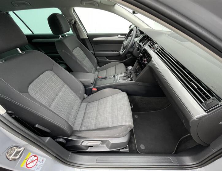 Volkswagen Passat 17