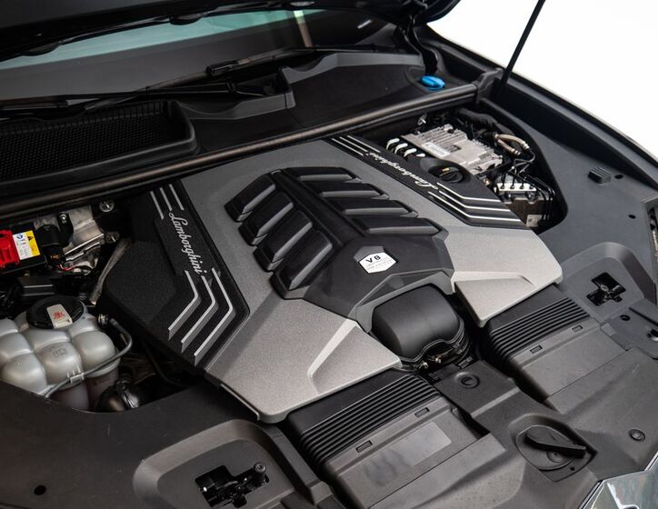 Lamborghini Urus 22