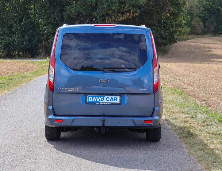 Ford Tourneo Connect 6