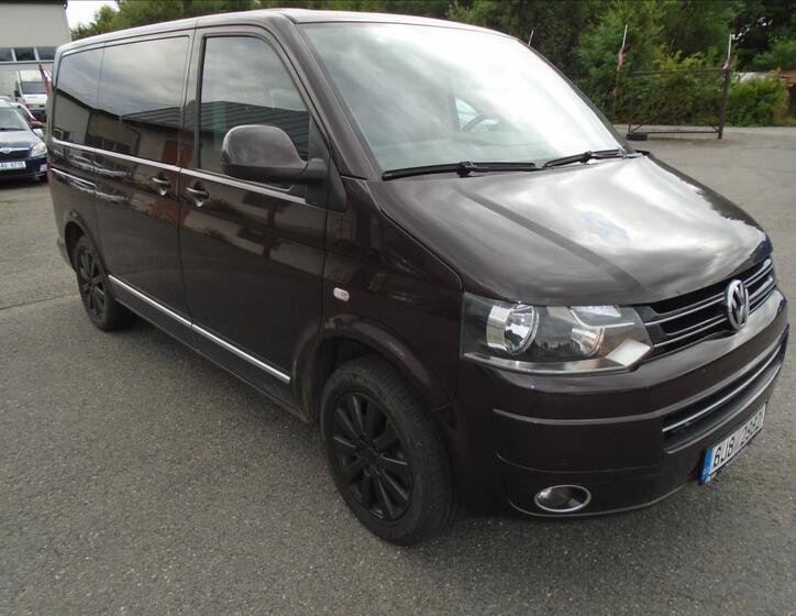 Volkswagen Multivan 1