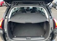 Peugeot 2008 6