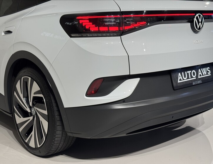 Volkswagen ID.4 12