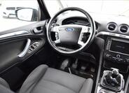 Ford Galaxy 25