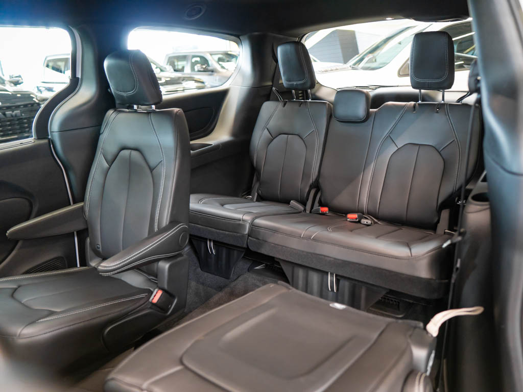 Chrysler Pacifica