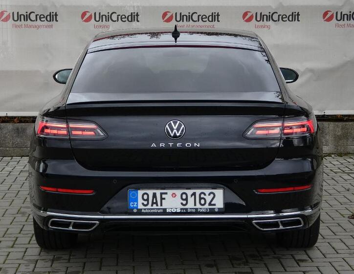 Volkswagen Arteon 4