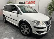 Volkswagen Touran 1