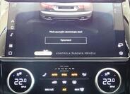 Jaguar E-Pace 17