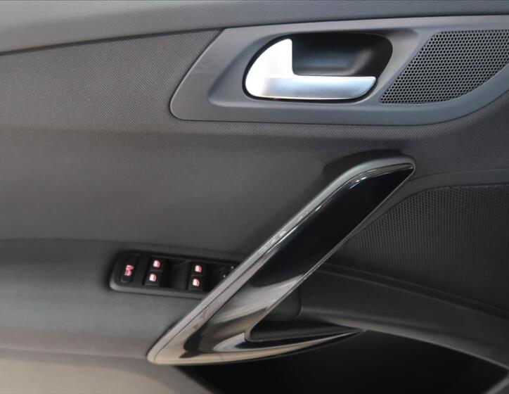 Peugeot 508 16