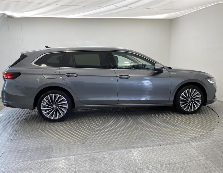 Škoda Superb 25