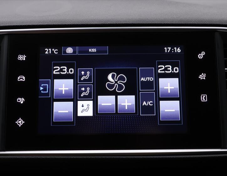 Peugeot 308 21