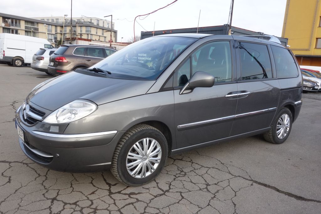 Citroën C8