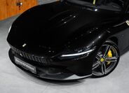 Ferrari Roma 4