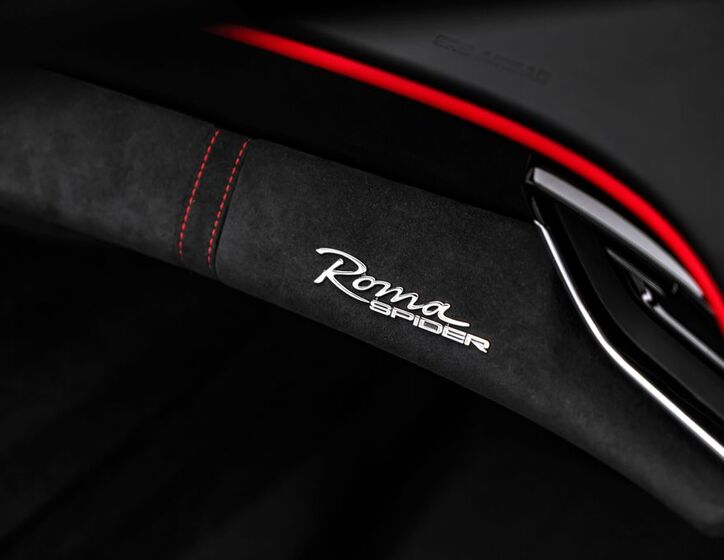 Ferrari Roma 26