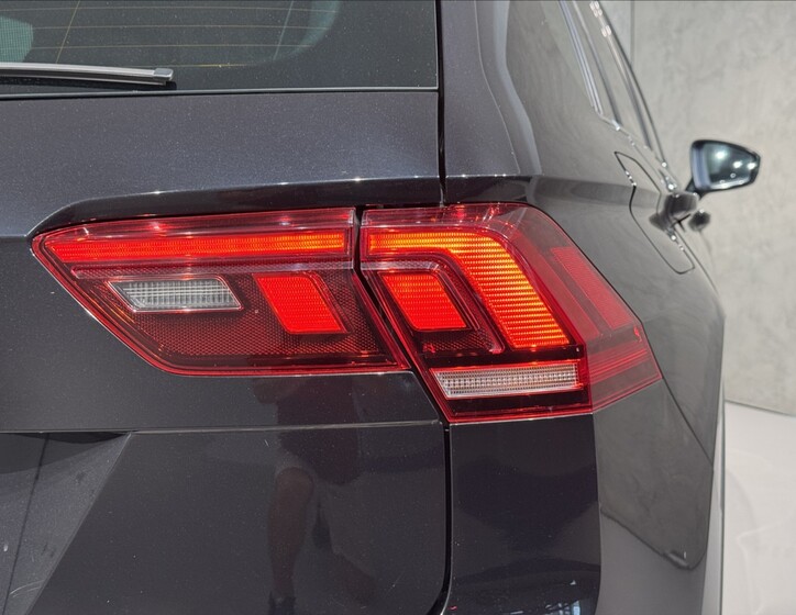 Volkswagen Tiguan 11