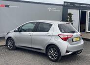 Toyota Yaris 5