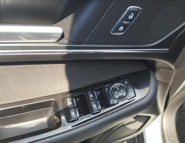 Ford S-MAX 17