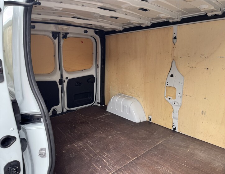 Renault Trafic 6