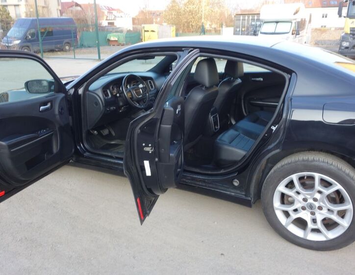 Dodge Charger 28