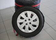 KIA Rio 17
