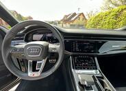 Audi SQ7 12