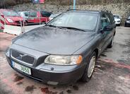 Volvo V70 3