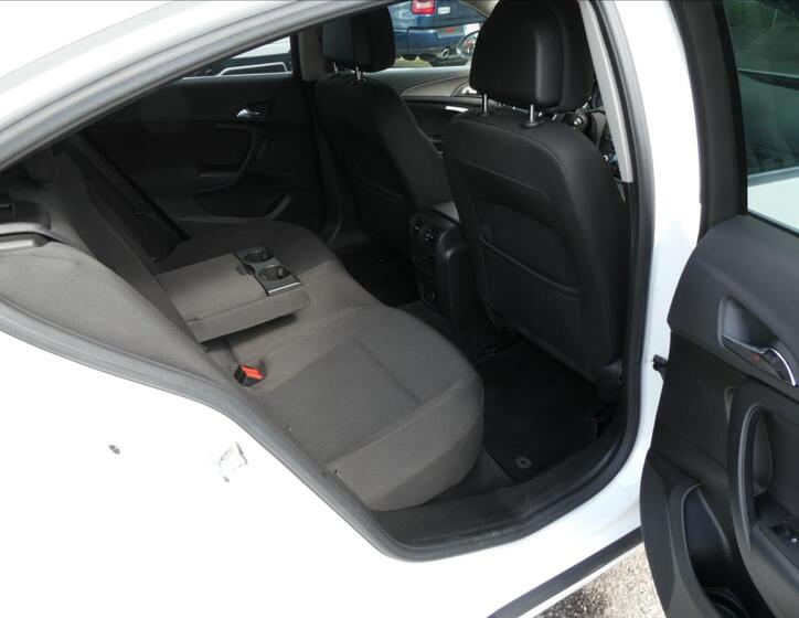 Opel Insignia 18